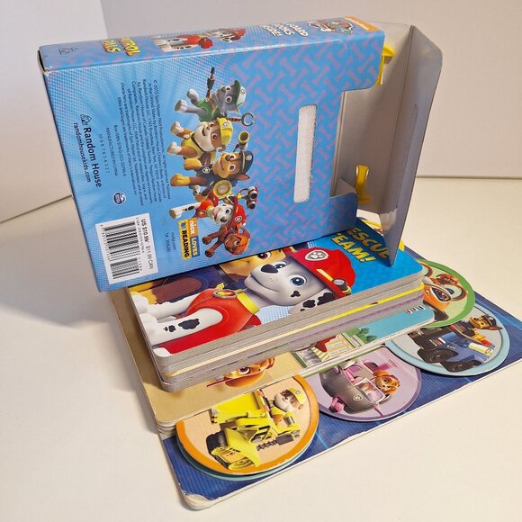 5 Paw Patrol Board Books 4 Pals w box Lot & Pups Save The Day Nickelodeon - Picture 7 of 8